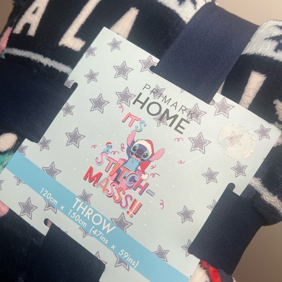 Disney Stitch Blanket throw home its stitch-mas chrismas blanket new snow soft - Picture 8 of 9